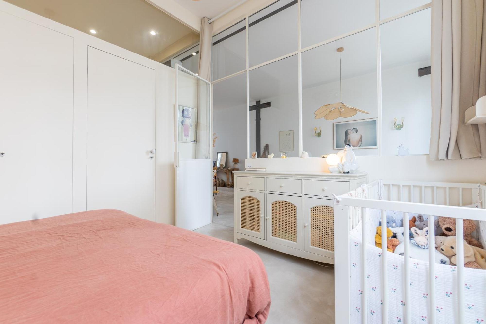 Luxurious Loft In The Heart Of Belleville Parijs